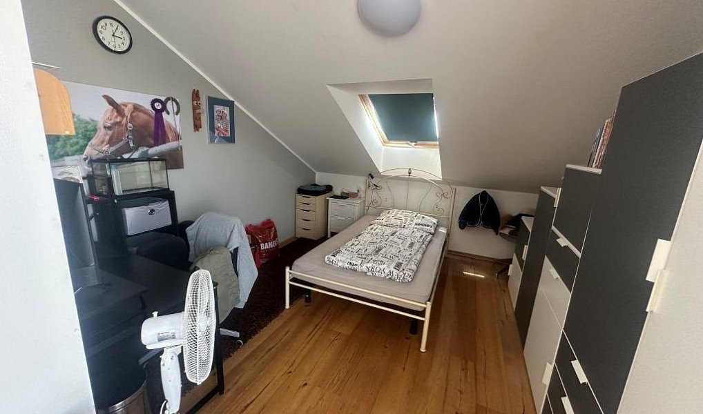 Prodej domu 216 m² s pozemkem 479 m², Praha – náhled fotky 22