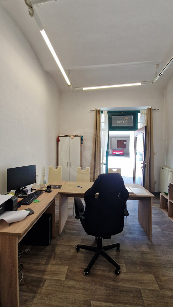 Pronájem obchodních prostor 20 m² – fotografie 5
