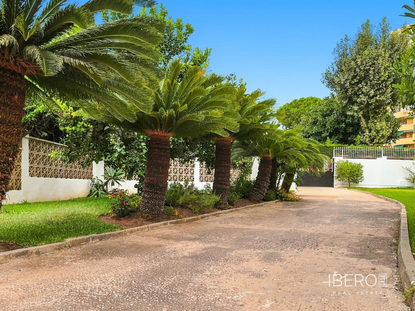 Piso 2+kk – Málaga, La Paz, Carretera de Cádiz - Más