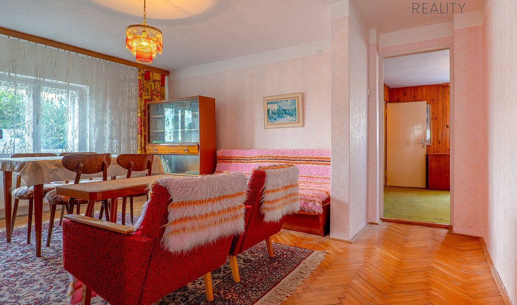 Prodej domu 180 m² s pozemkem 397 m², Krásensko – náhled fotky 7