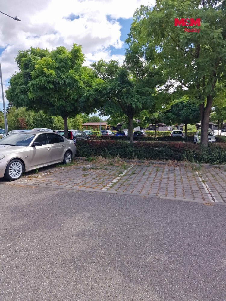 Prodej parkovacího stání, moravany u brna — photo 4