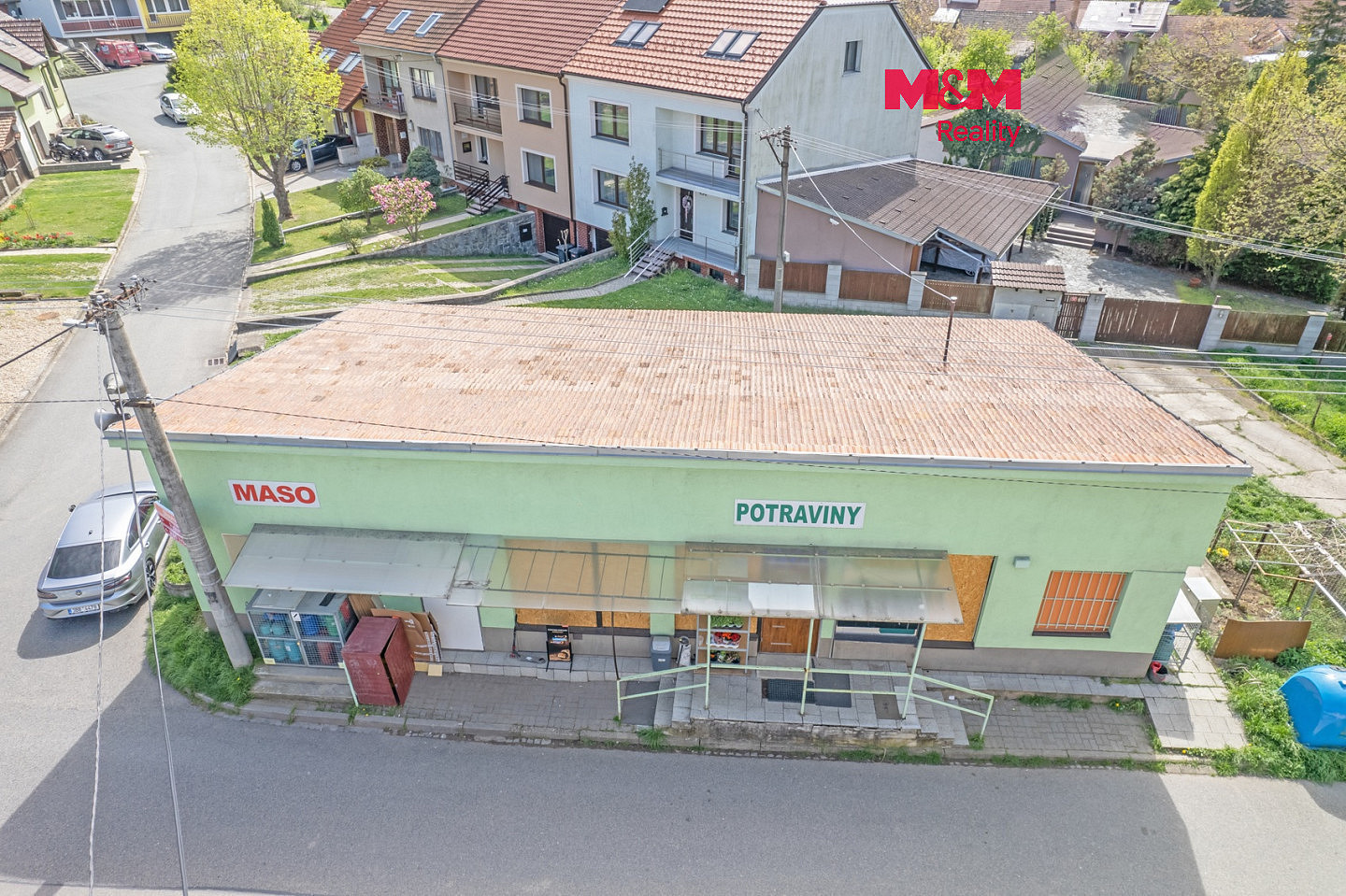 Prodej obchodních prostor 143 m²