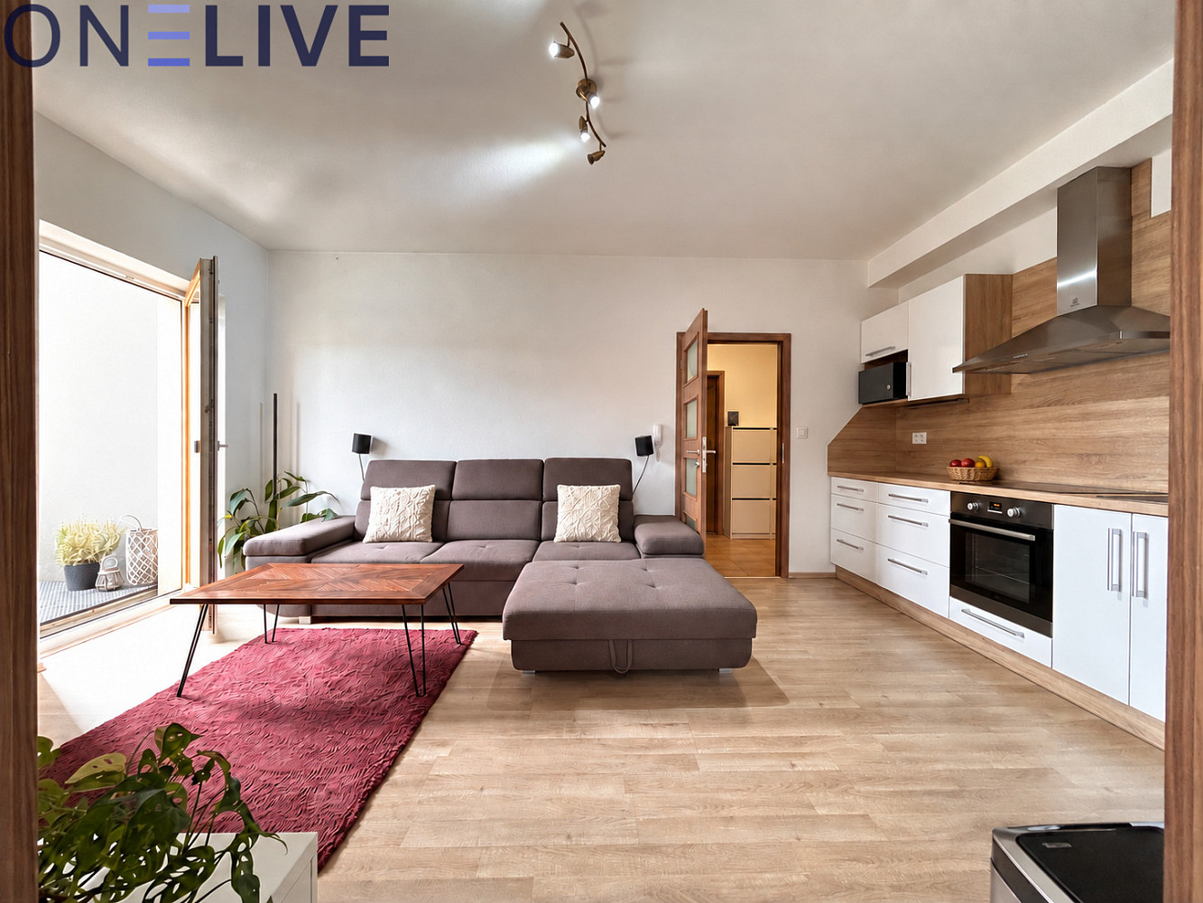 Pronájem bytu 2+kk 51 m² – fotografie 4