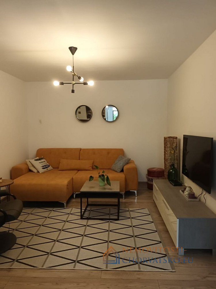 Prodej domu 155 m² s pozemkem 155 m² - Widok 6
