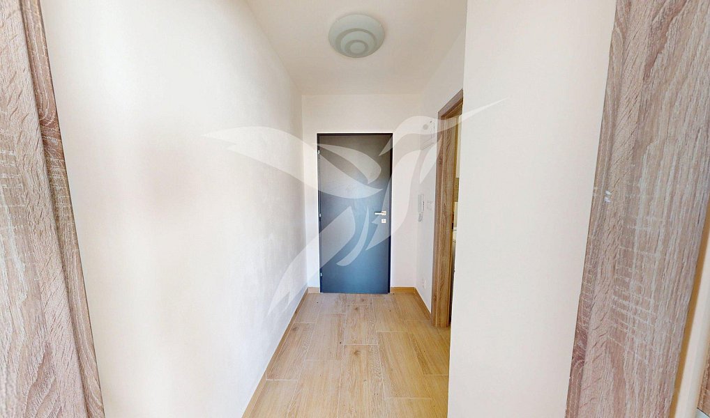 Pronájem bytu 2+kk 40 m², Dnešice – náhled fotky 6