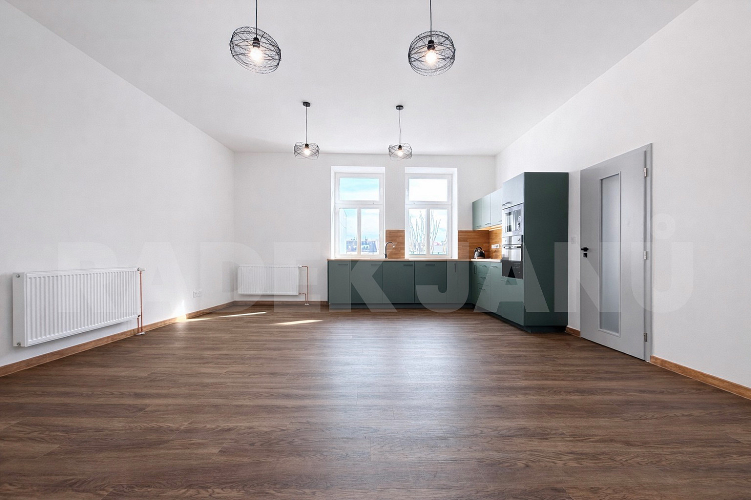 Pronájem bytu 3+kk 75 m² — photo 2