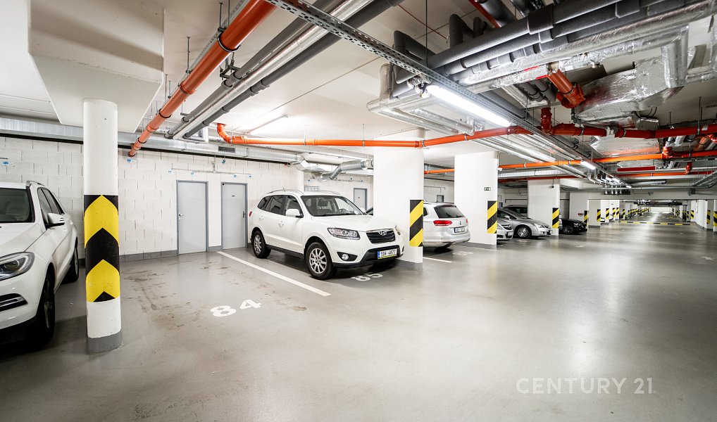 Prodej bytu 3+kk 79 m², Praha – náhled fotky 26