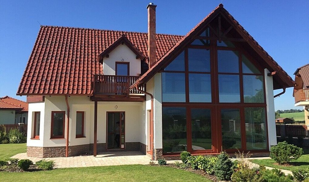 Prodej domu 229 m² s pozemkem 1 110 m², Hroznětín – náhled fotky 2