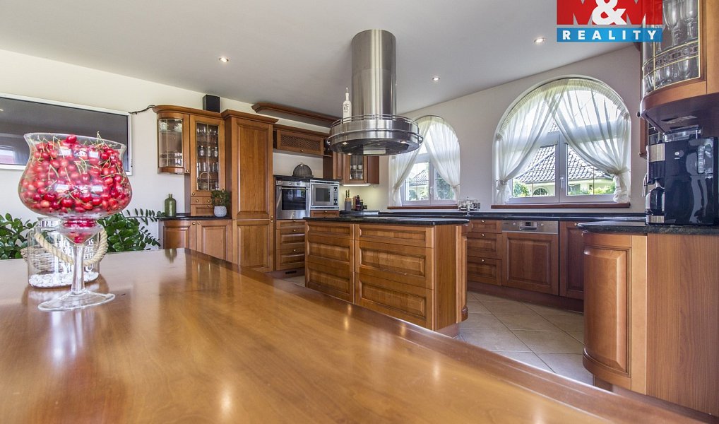 Prodej domu 280 m² s pozemkem 3 523 m², Třebestovice – náhled fotky 9