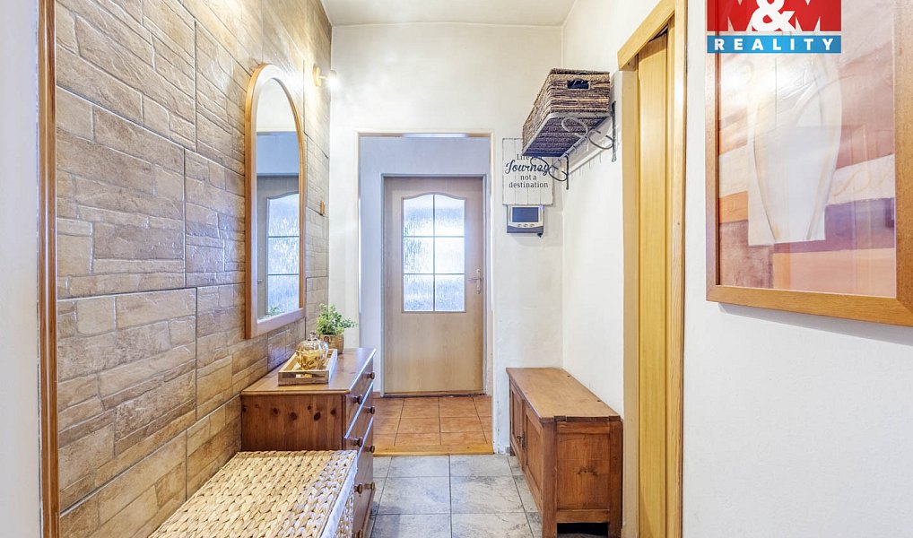 Prodej domu 240 m² s pozemkem 775 m², Nový Bor – náhled fotky 8