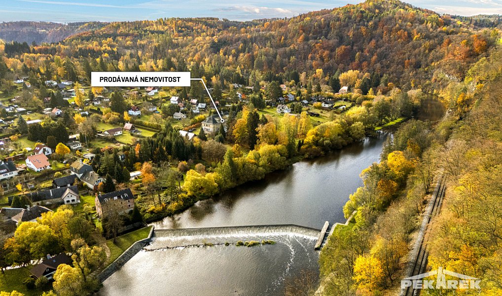 Prodej ubytovacího objektu 1 400 m², Samopše – náhled fotky 34