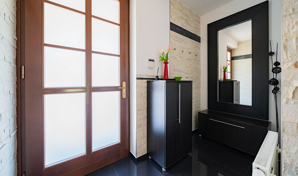Prodej domu 175 m² s pozemkem 527 m², Dobřejovice – náhled fotky 17