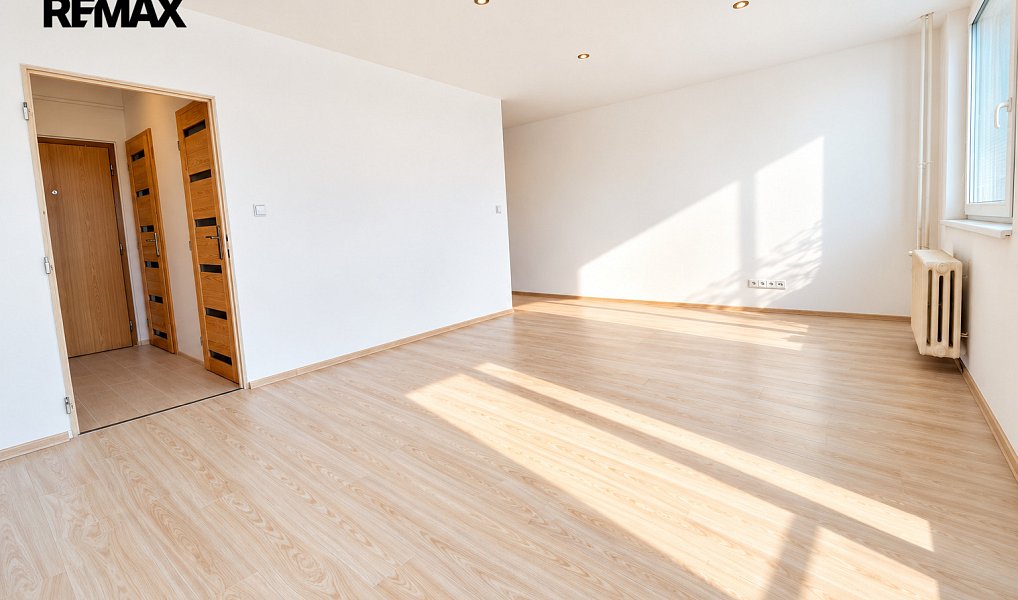 Pronájem bytu 1+kk 34 m², Praha – náhled fotky 2