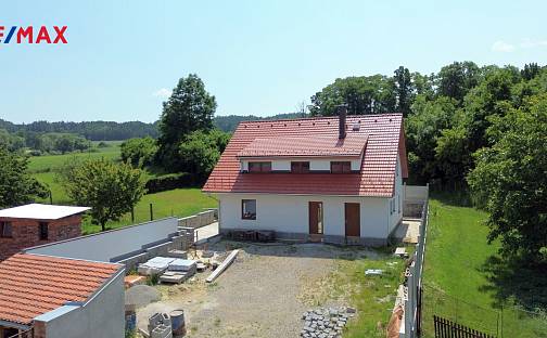 Prodej domu 173 m² s pozemkem 750 m², Radošovice - Svaryšov, okres Strakonice