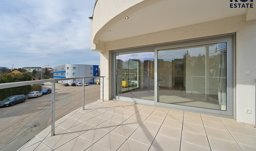 Prodej domu 140 m² s pozemkem 133 m², Rosice – náhled fotky 13