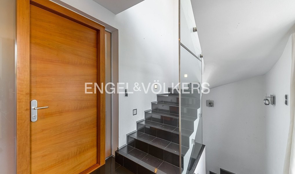Pronájem bytu 4+kk 175 m², Průhonice – náhled fotky 9