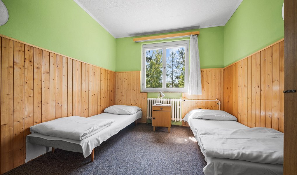 Prodej ubytovacího objektu 1 644 m², Krásná Hora – náhled fotky 4