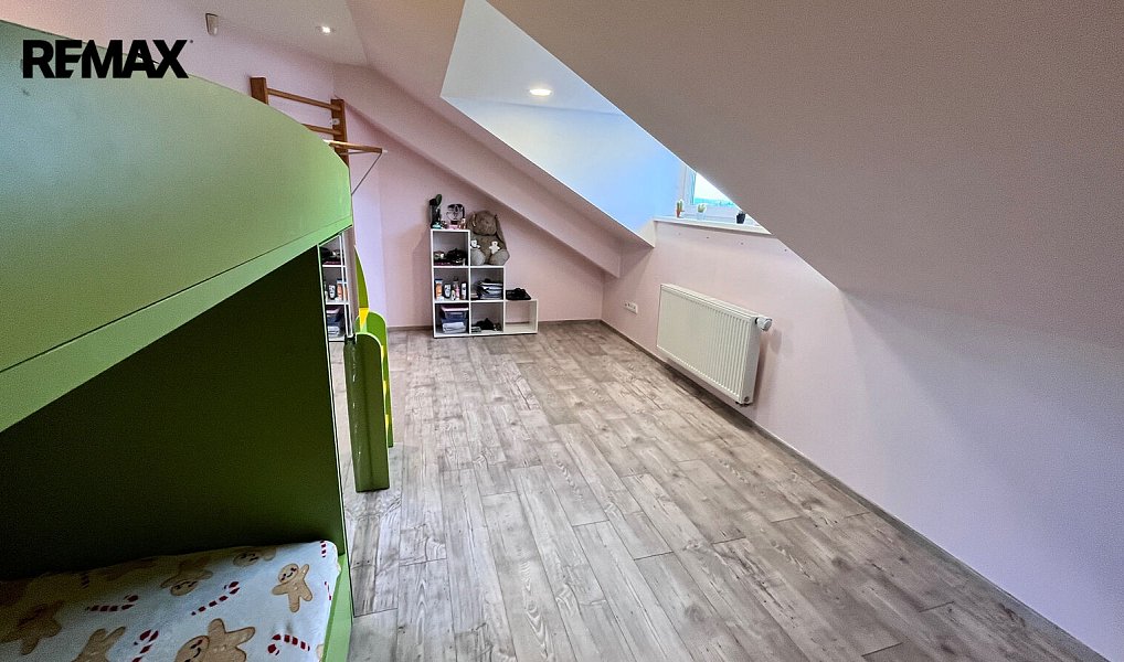 Prodej bytu 4+kk 119 m², Pelhřimov – náhled fotky 27
