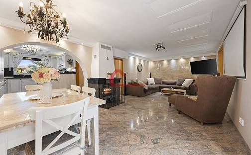 Prodej domu 149 m² s pozemkem 875 m², Tupesy, okres Uherské Hradiště