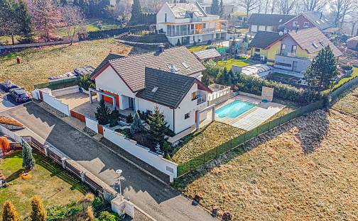 Prodej domu 277 m² s pozemkem 937 m², Bezová, Zlín - Mladcová