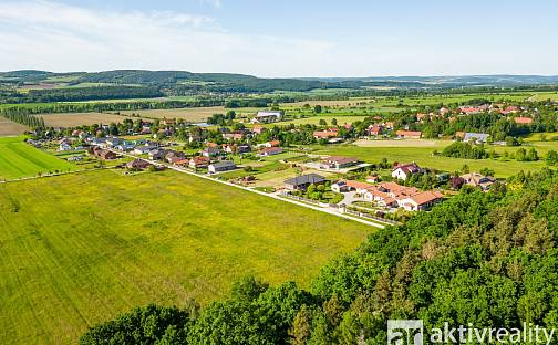 Prodej stavebního pozemku 1 490 m², Podbrdy, okres Beroun