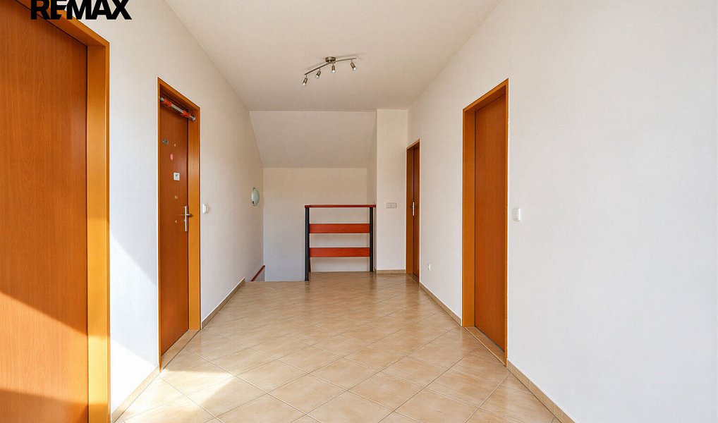Prodej domu 155 m² s pozemkem 614 m², Rybitví – náhled fotky 10