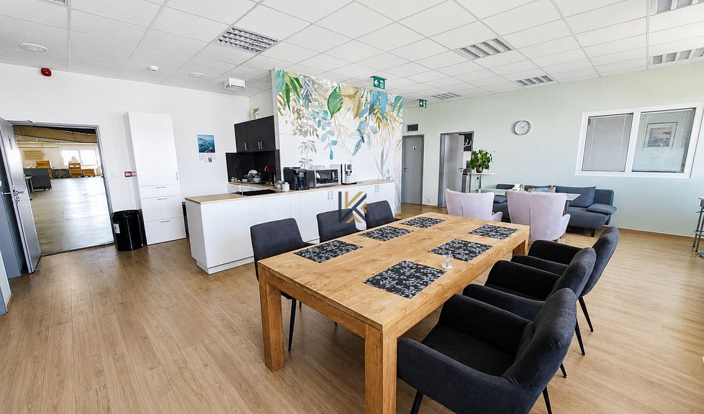 Pronájem skladovacích prostor 554 m², Praha – náhled fotky 2