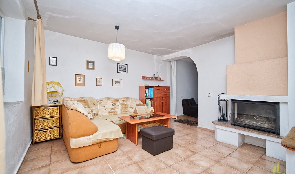Prodej domu 140 m² s pozemkem 309 m², Křepice – náhled fotky 3