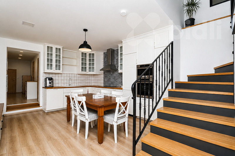 Prodej domu 164 m² s pozemkem 181 m² – fotografie 3
