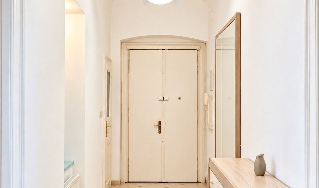 Pronájem bytu 2+1 75 m², Praha – náhled fotky 24