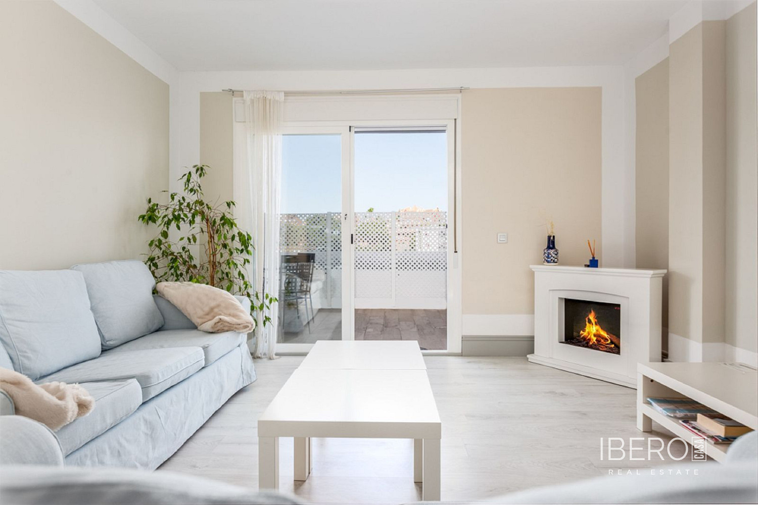 Piso 3+kk – Marbella, Nueva Andalucía - Más