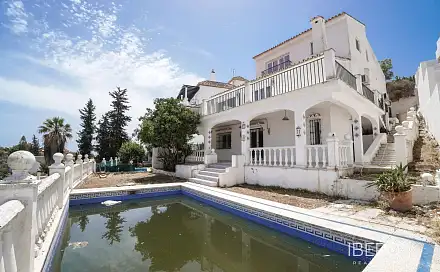 Prodej domu 316 m² s pozemkem 401 m²