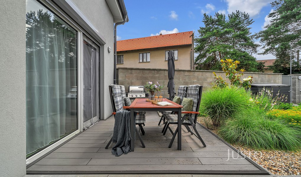 Prodej bytu 4+kk 129 m², Býkev – náhled fotky 4