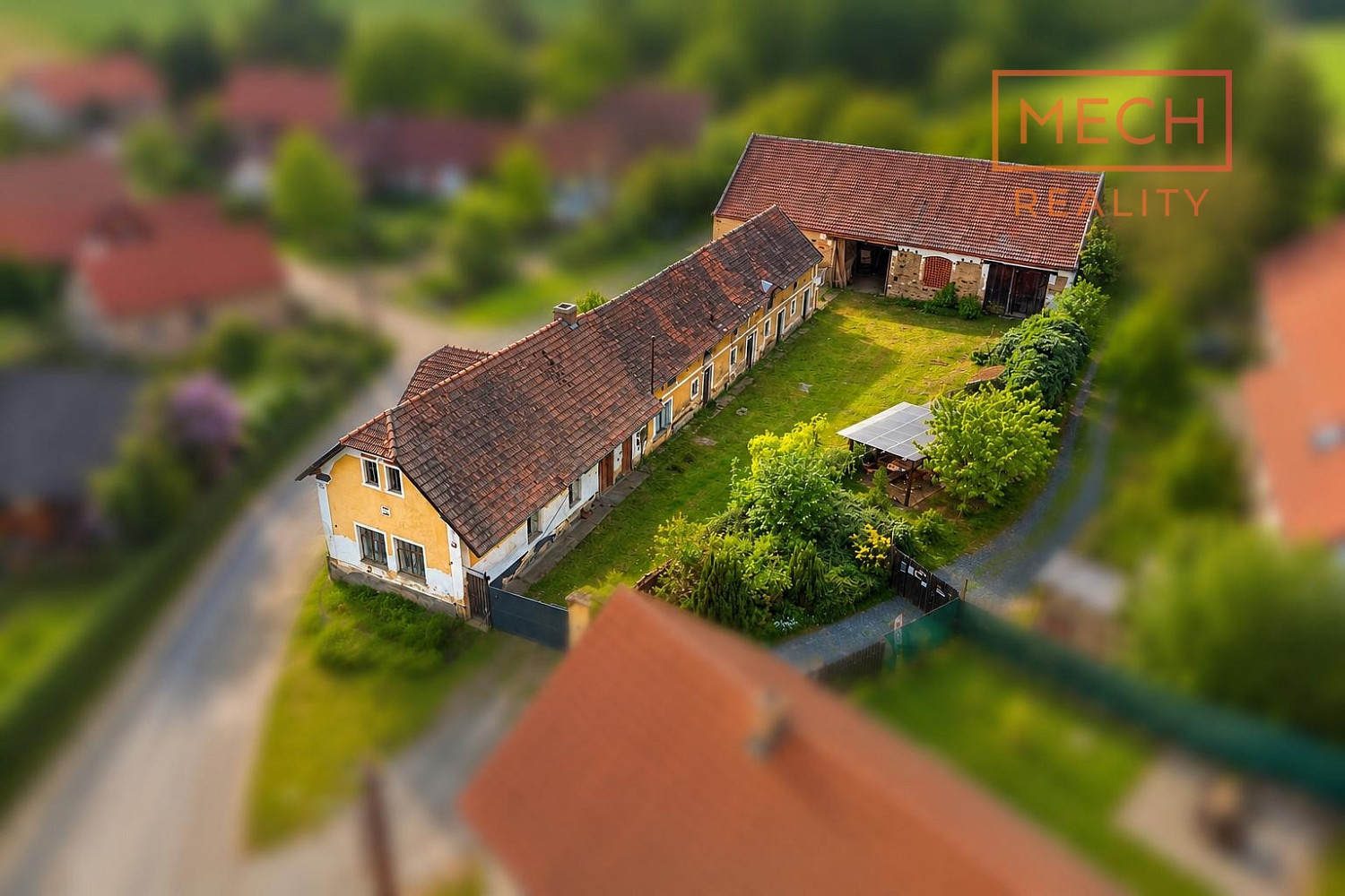 Prodej domu 130 m² s pozemkem 1 354 m² – fotografie 2