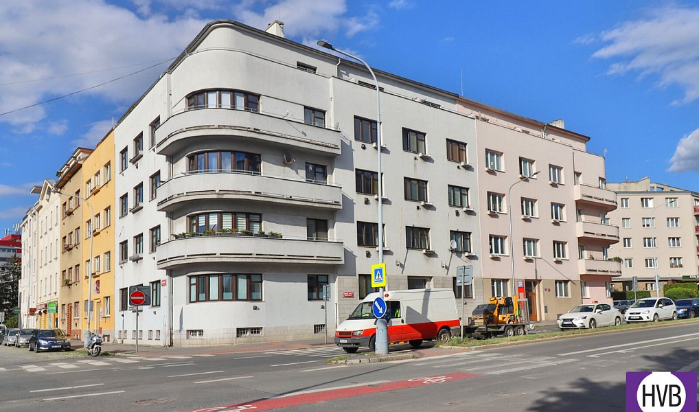 Pronájem bytu 2+kk 62 m², Praha – náhled fotky 3