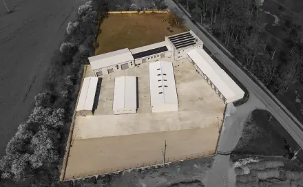 Pronájem skladovacích prostor 1 933 m², Hořín, okres Mělník