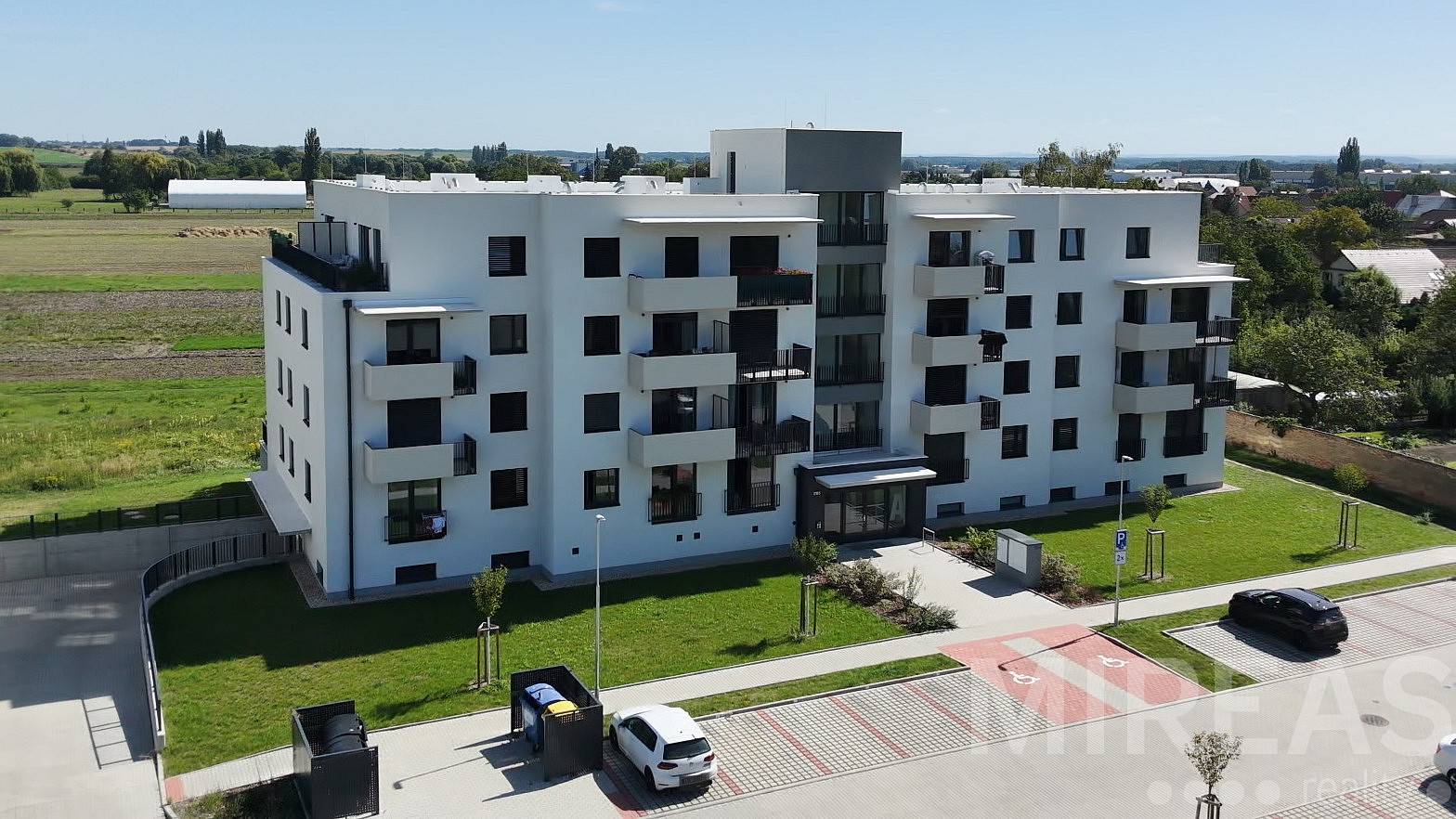 Pronájem bytu 2+kk 55 m²
