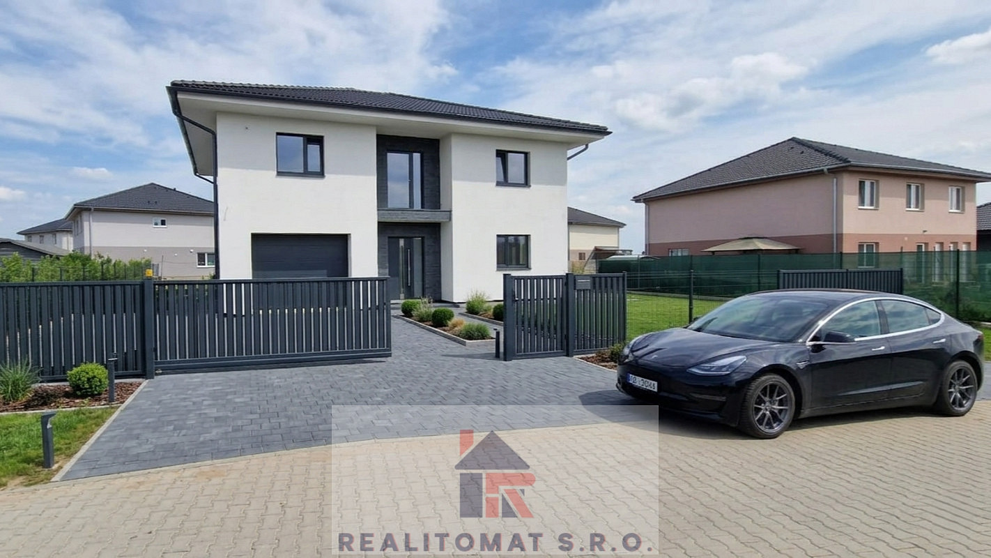 Prodej domu 190 m² s pozemkem 842 m² – fotografie 4