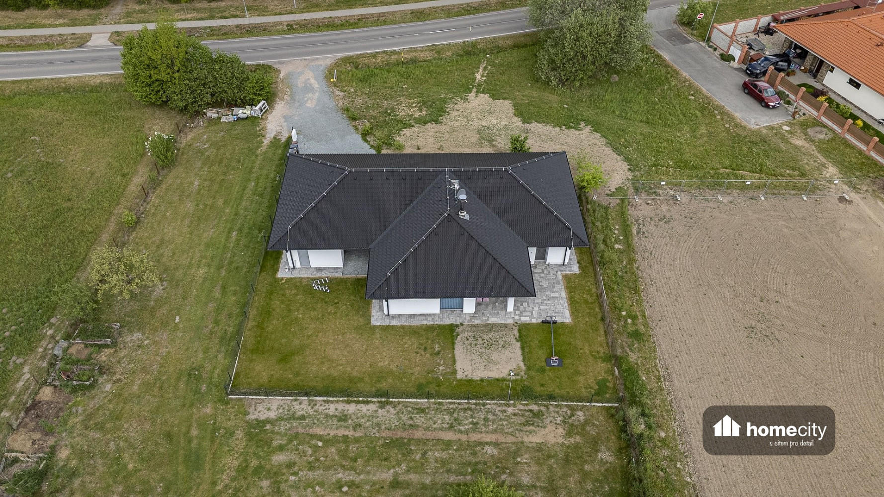 Prodej domu 150 m² s pozemkem 656 m² — photo 2