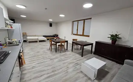 Pronájem bytu 1+kk 64 m²