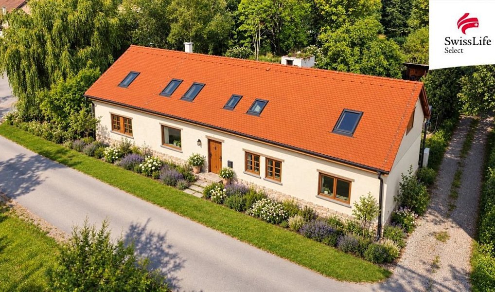 Prodej domu 244 m² s pozemkem 1 097 m², Trnová – náhled fotky 2