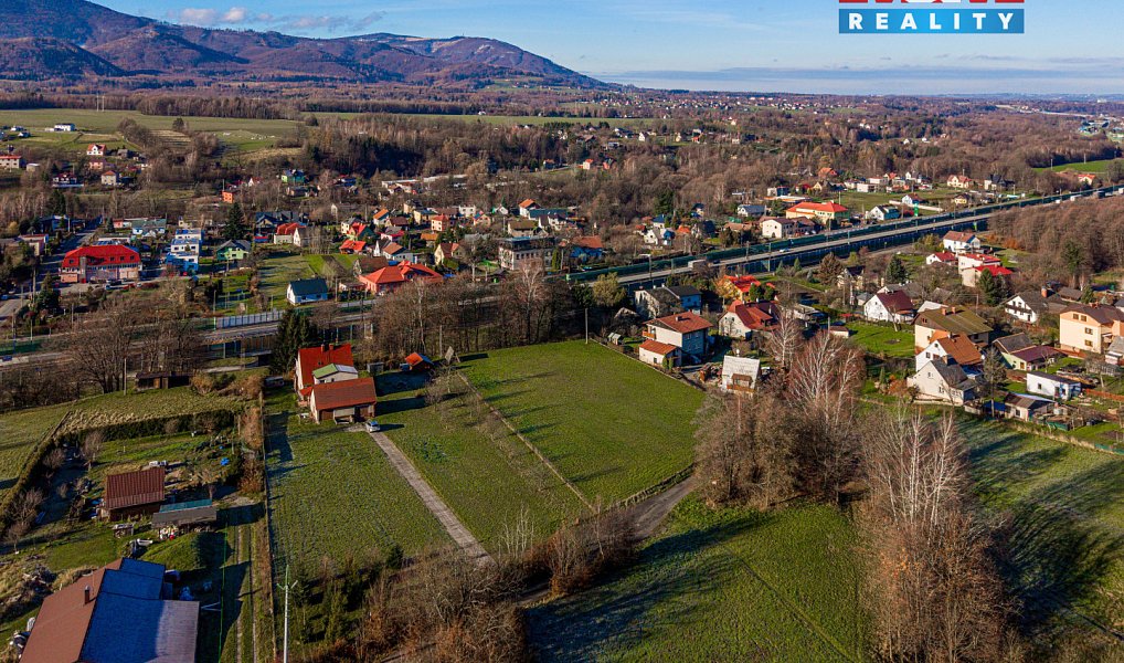 Prodej stavebního pozemku 2 270 m², Hrádek – náhled fotky 6