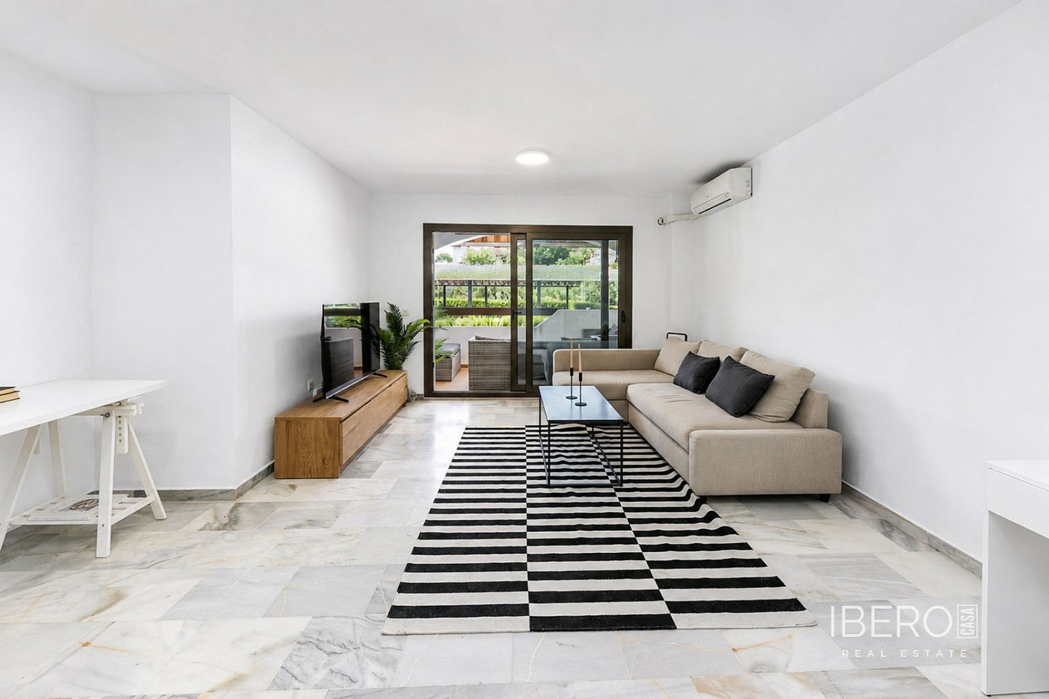 Prodej bytu 4+kk 113 m² - Vista 2
