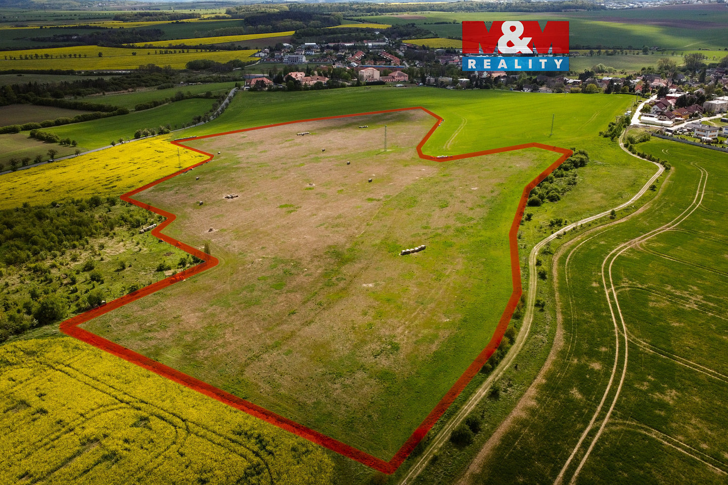 Prodej komerčního pozemku 36 987 m²