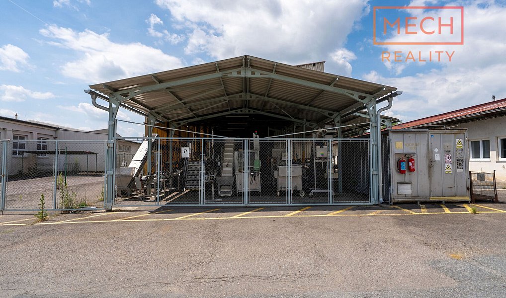 Prodej komerčního objektu (jiného typu) 1 052 m², Bzenec – náhled fotky 18