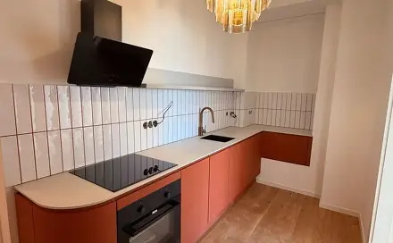 Pronájem bytu 1+kk 50 m², Mírové náměstí, Broumov, okres Náchod