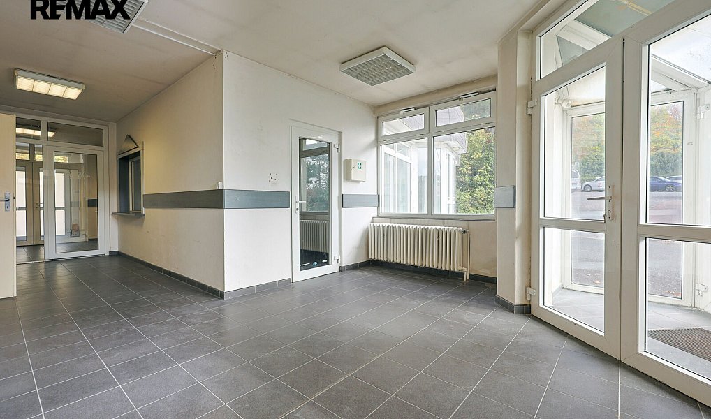 Pronájem obchodních prostor 150 m², Plzeň – náhled fotky 4