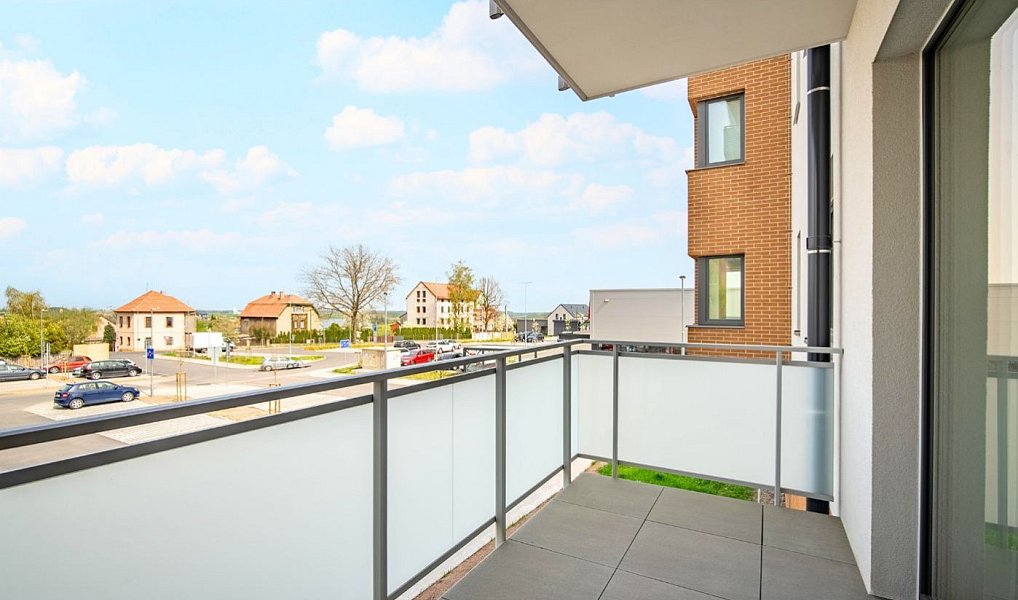 Pronájem bytu 2+kk 62 m², Nové Strašecí – náhled fotky 8