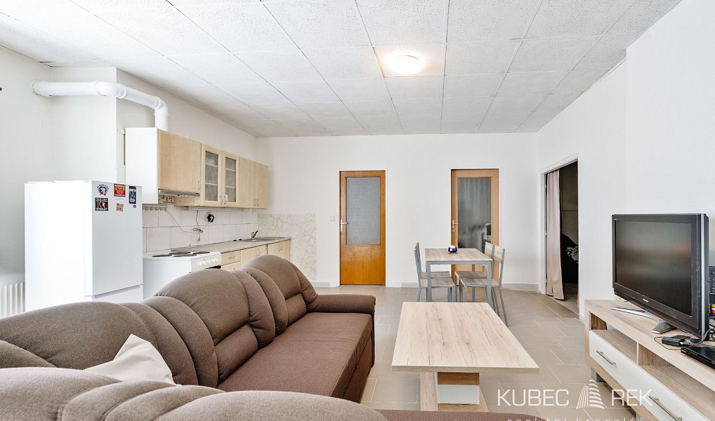 Prodej domu 270 m² s pozemkem 430 m², Kamenice nad Lipou – náhled fotky 13