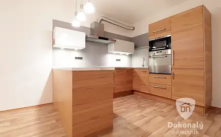 Pronájem bytu 2+kk 64 m²